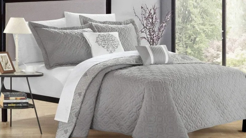 Chic Home Zoe 5-Piece Quilt Set