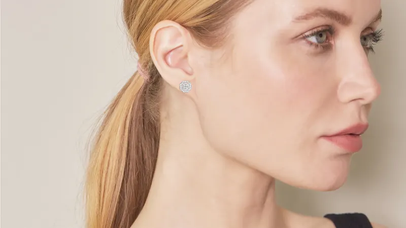 Unique Design 1/10 Carat TW Lab Grown Diamond Floral Earrings