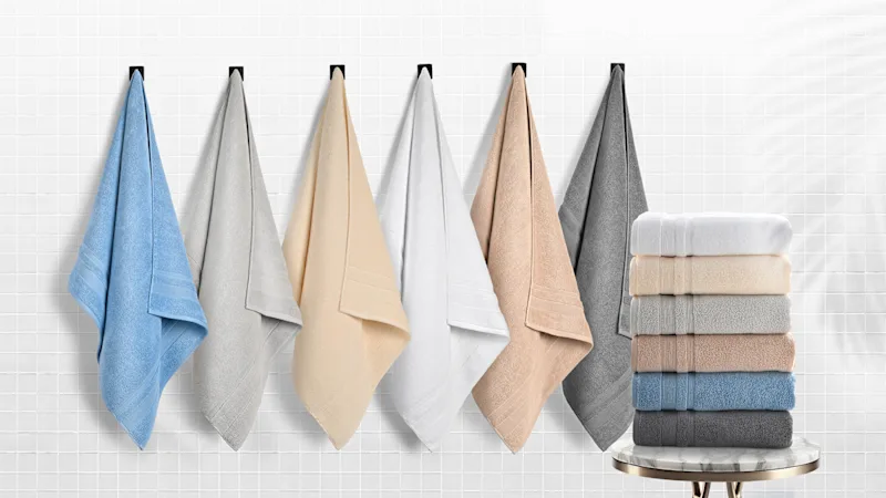 Kathy Ireland 4 or 8-Piece Zero Twist Cotton Plush Bath Towel Set