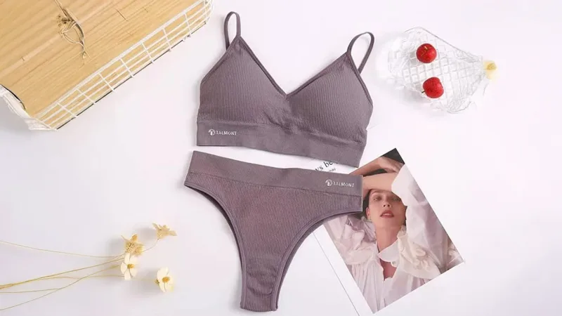 Talmont Soft Seamless Ribbed Bra & Panty Set