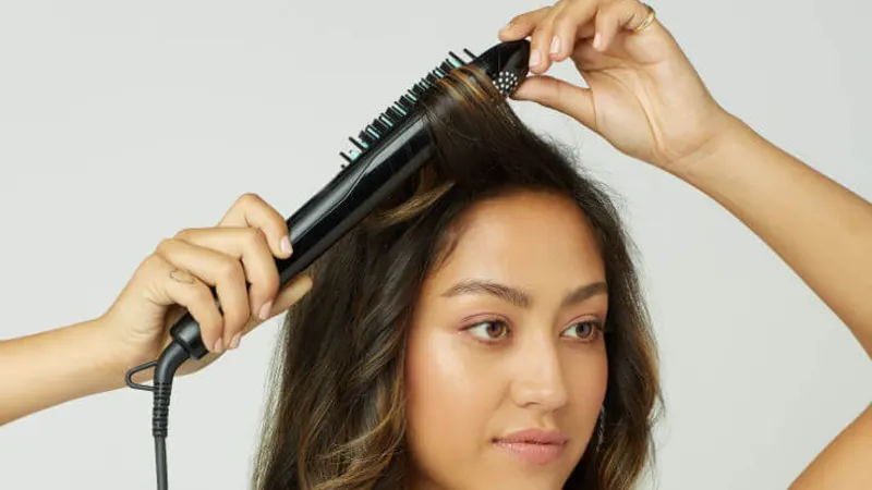 Dafni by Conair Muse Hair Smoothing & Styling Hot Brush