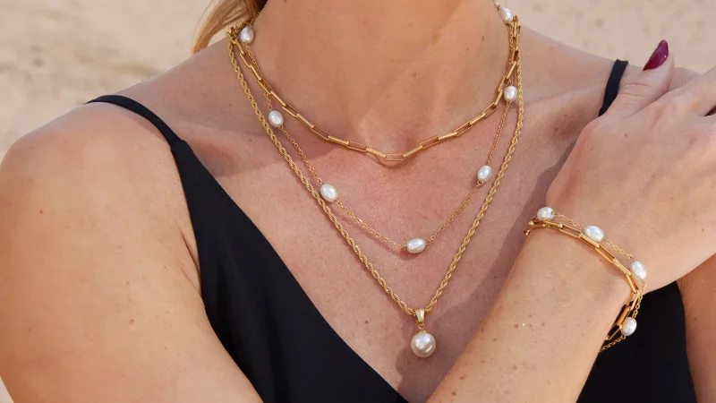 Savvy Cie 7-Piece Genuine Pearl Jewelry Set with Travel Bag