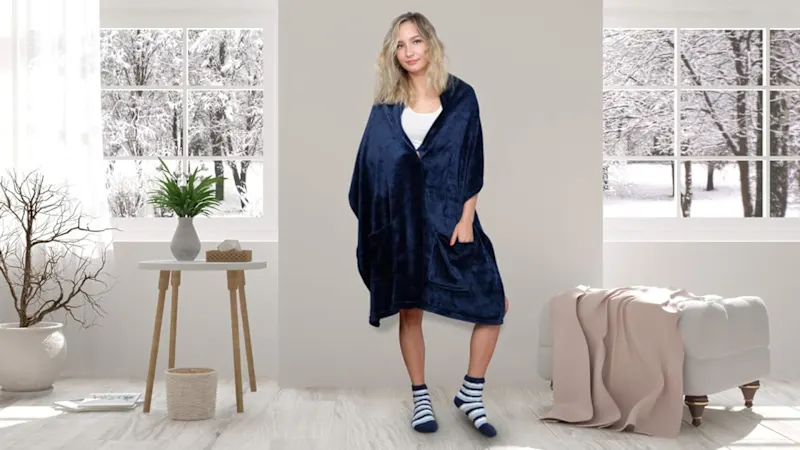 Chic Home Snuggle Wearable Blanket and Sock Set
