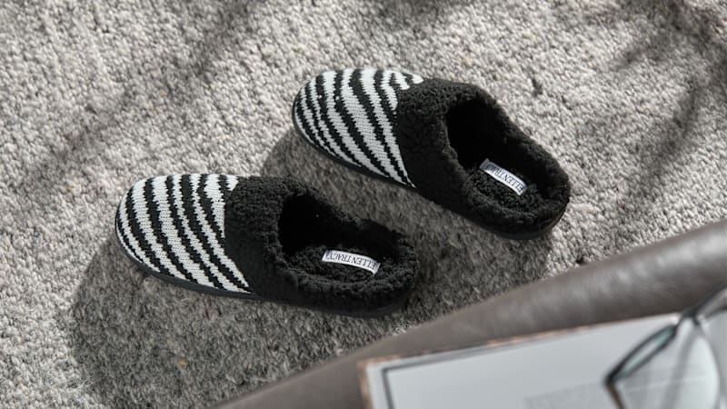 Ellen Tracy Women Knit Slipper with Sherpa Collar