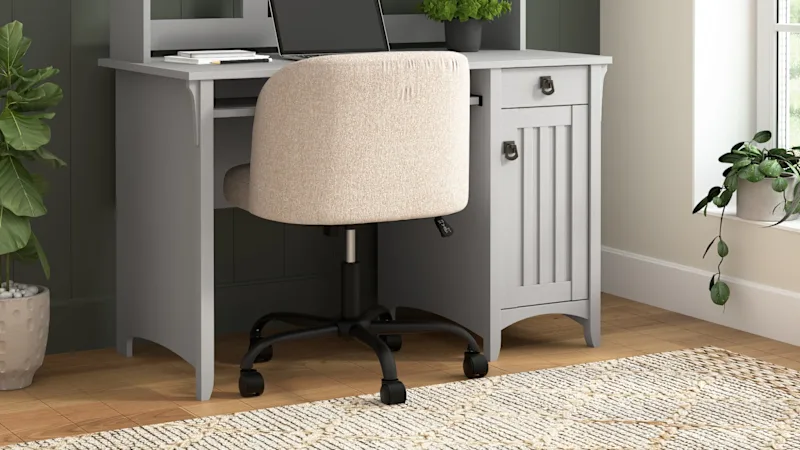 Salinas Small Computer Desk with Hutch