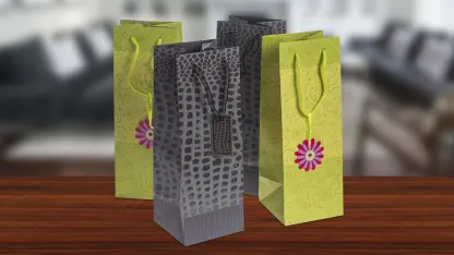 42-Pack Gift Bags