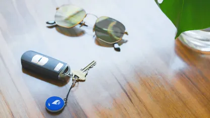 20-Pack TrackR Pixel Bluetooth Tracking Devices With BONUS Batteries