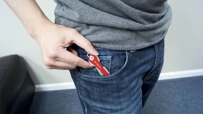 Keysmart Lite (2-pack plastic or 1-pack metal)