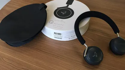 Libratone Q Adapt Wireless Noise Cancelling On-Ear Headphones