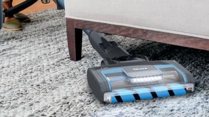 Shark Apex DuoClean Lift-Away Vacuum with Self-Cleaning Powerfins Brushroll