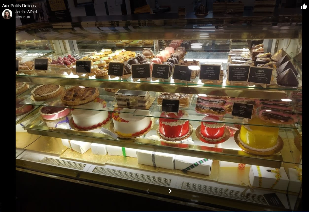 Aux Petit Delice