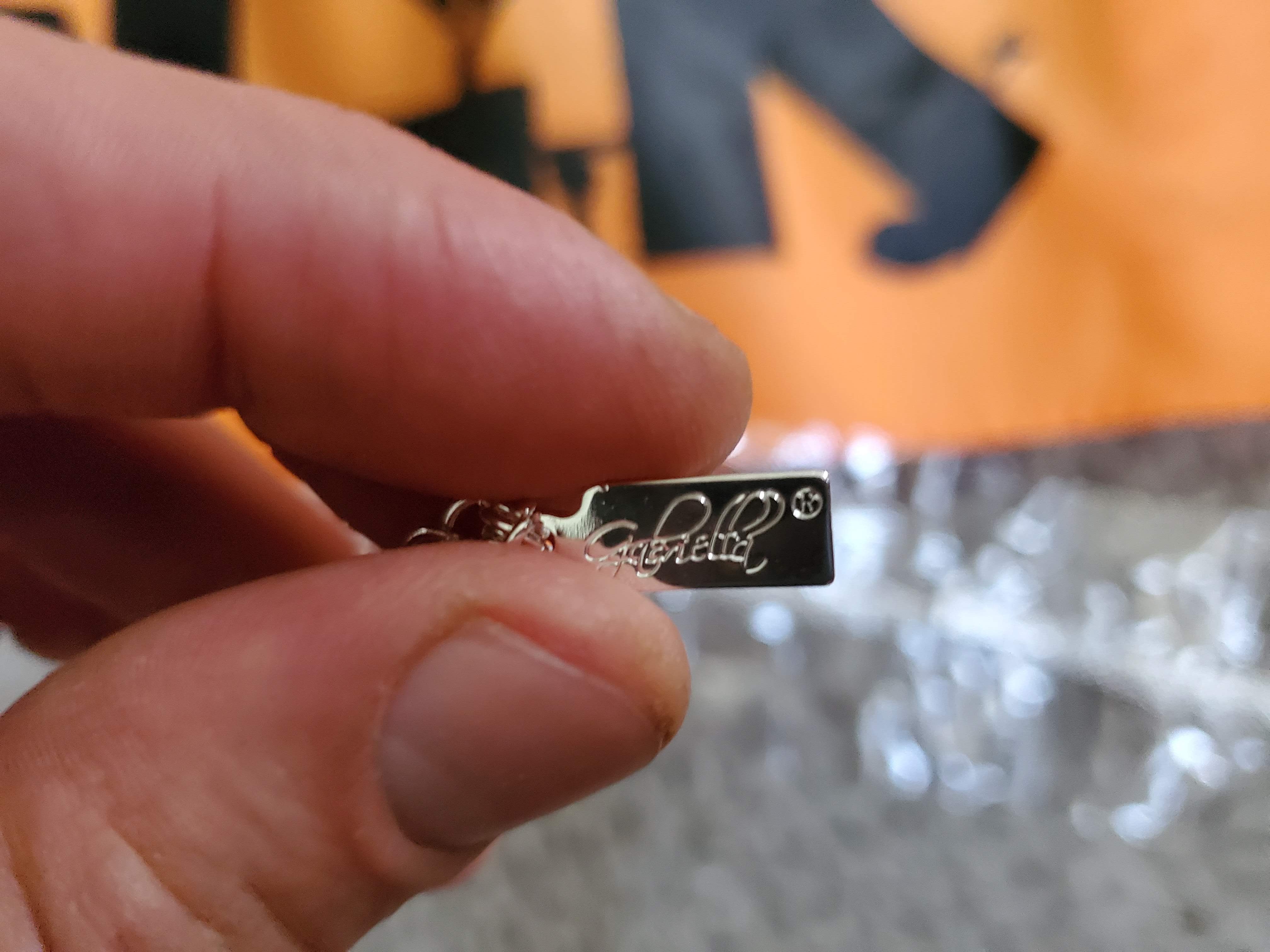 necklace tag