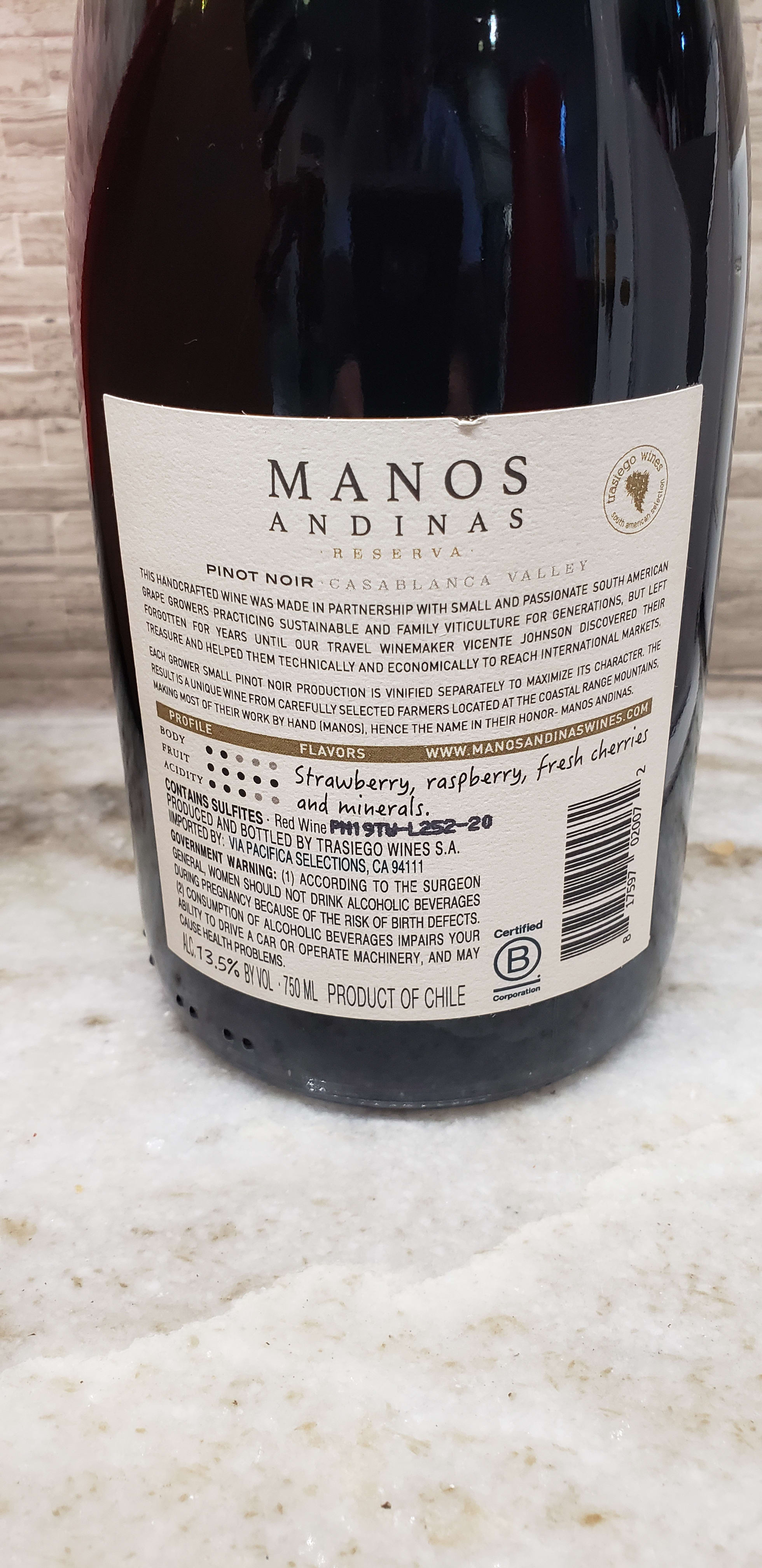 Manos Rear