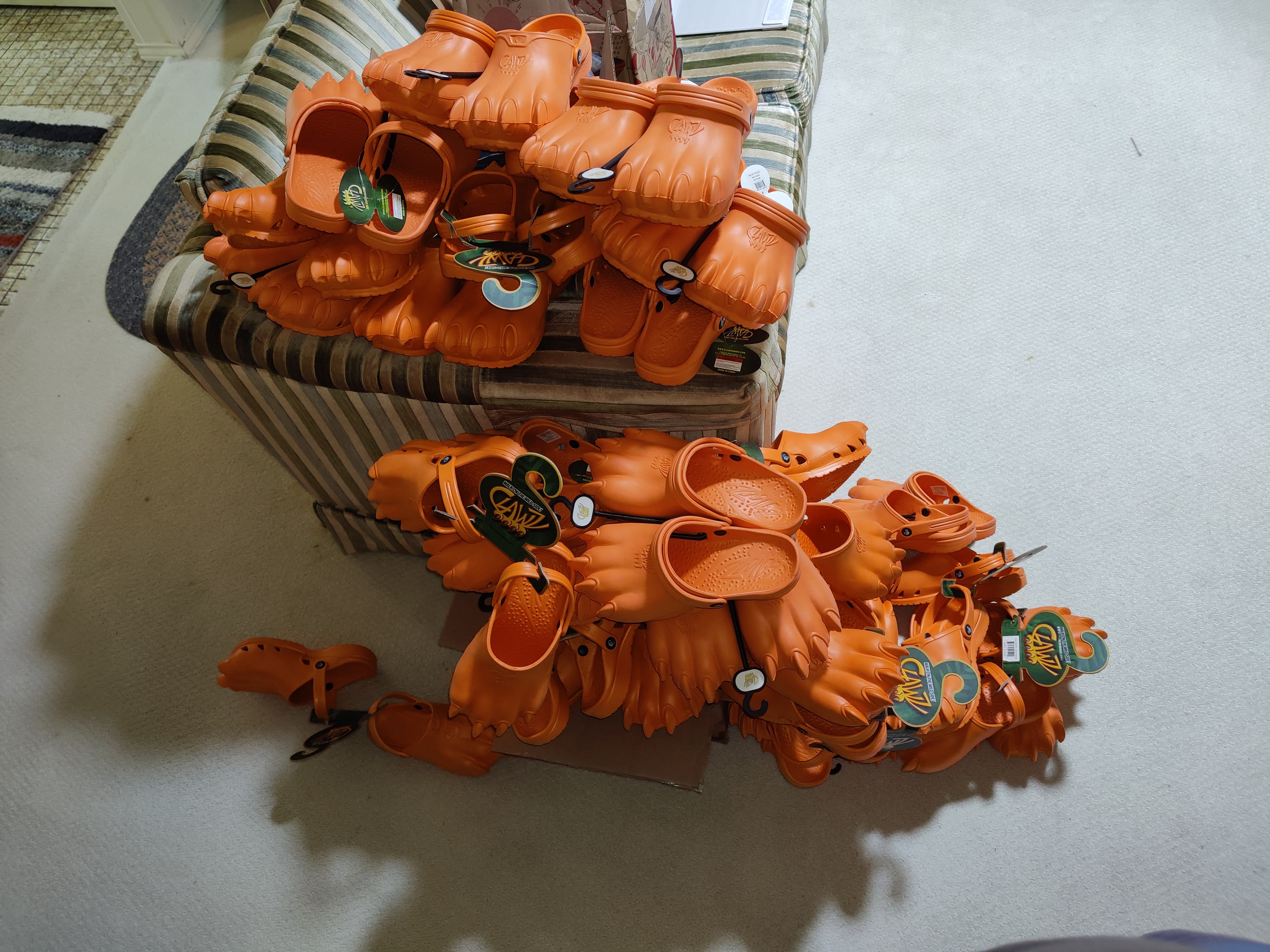 so many Clawz