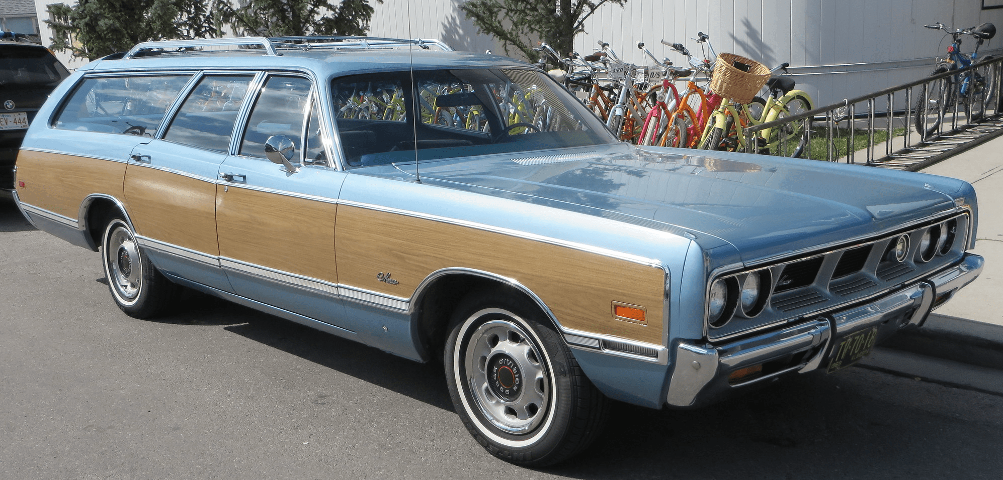 This is the Dodge version of that wagon