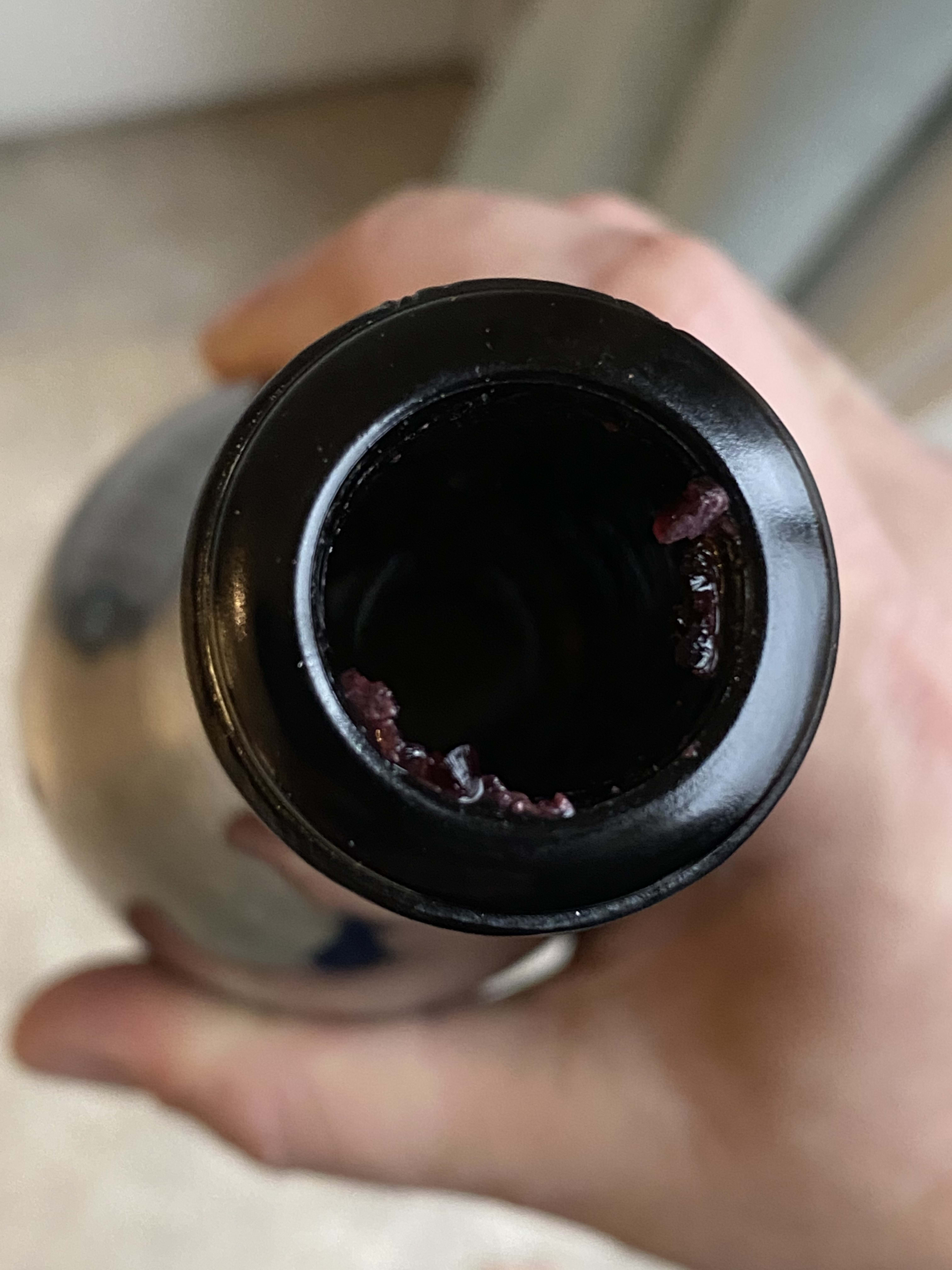 Neck of bottle